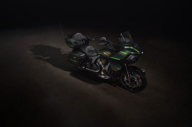 2025_IMC_Indian_Pursuit_Elite_0567_Top_Three_Quarter