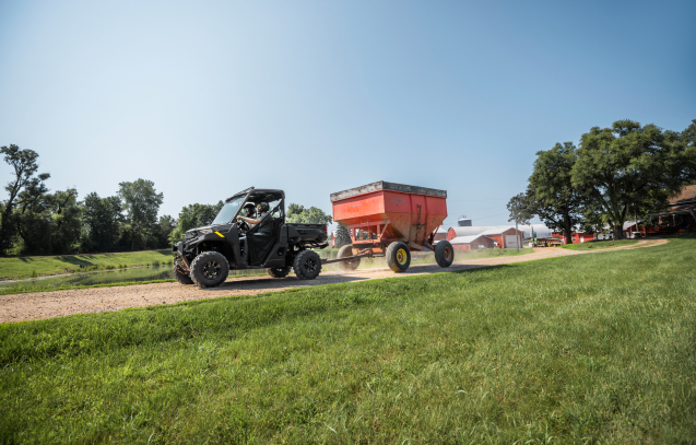 WebLarge_JPG-2025-orv-ranger-1000-premium-granite-gray-image-riding-POL11045_13946