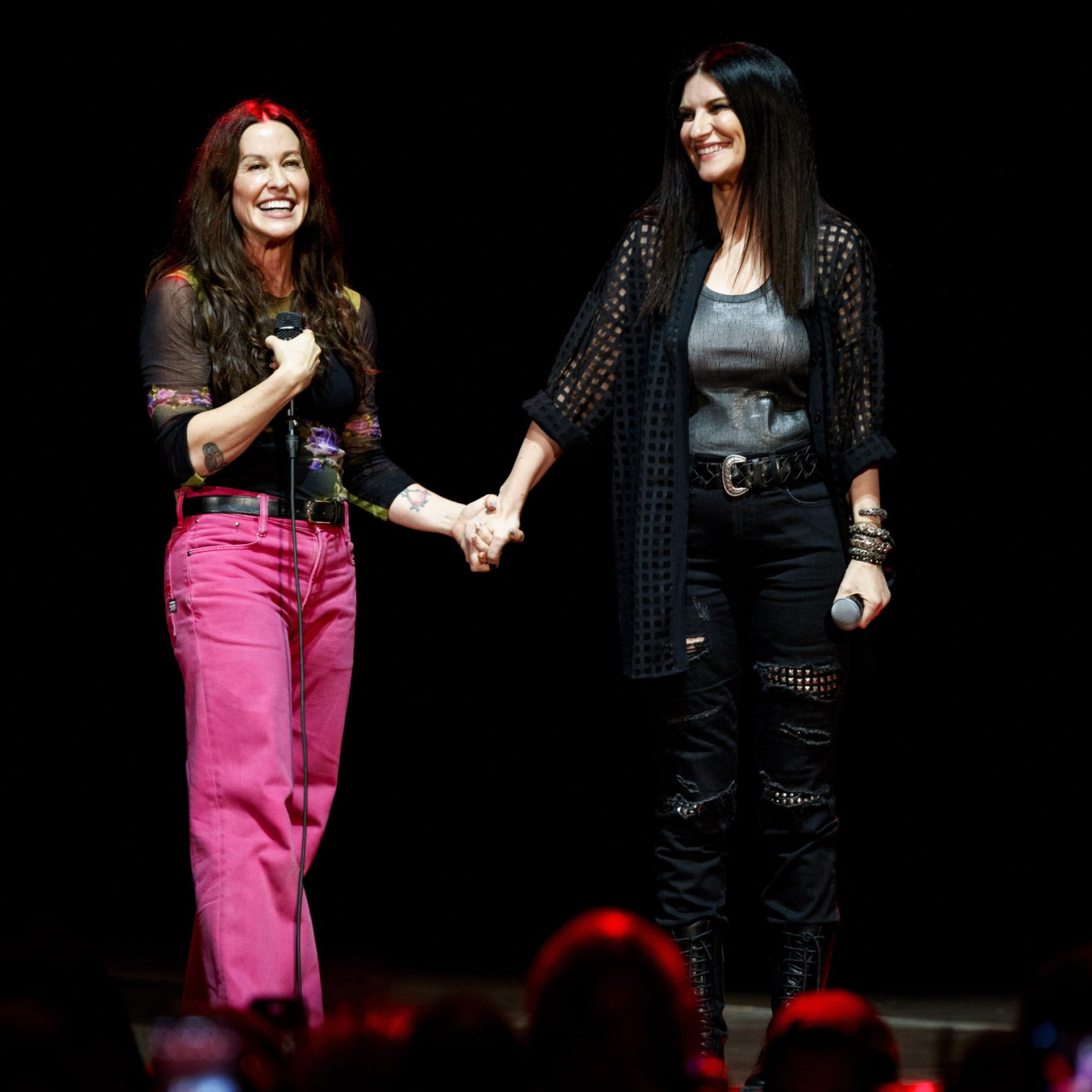Roma, Auditorium Parco della Musica 24 07 2025ROMA SUMMER FESTALANIS MORISSETTE WITH LAURA PAUSINI©Fondazione Musica Per Roma / foto RICCARDO MUSACCHIO / MUSA*******************NB la presente foto puo' essere utilizzata esclusivamente per l'avvenimento in oggetto o  per pubblicazioni riguardanti Fondazione Musica Per Roma