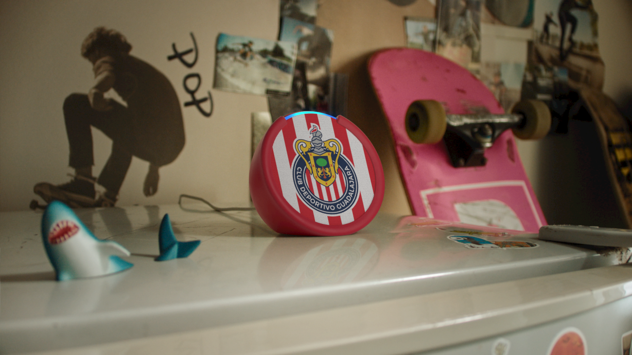 Amazon Alexa - Echo Pop Chivas 03
