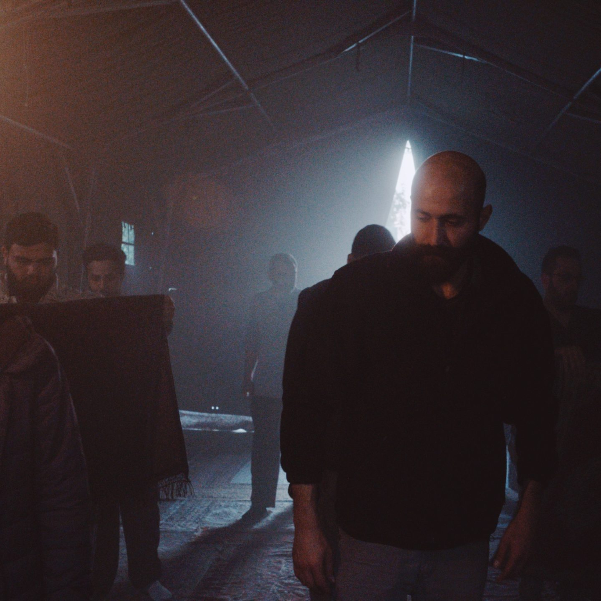 FULL REZ.00_16_37_11.Still015