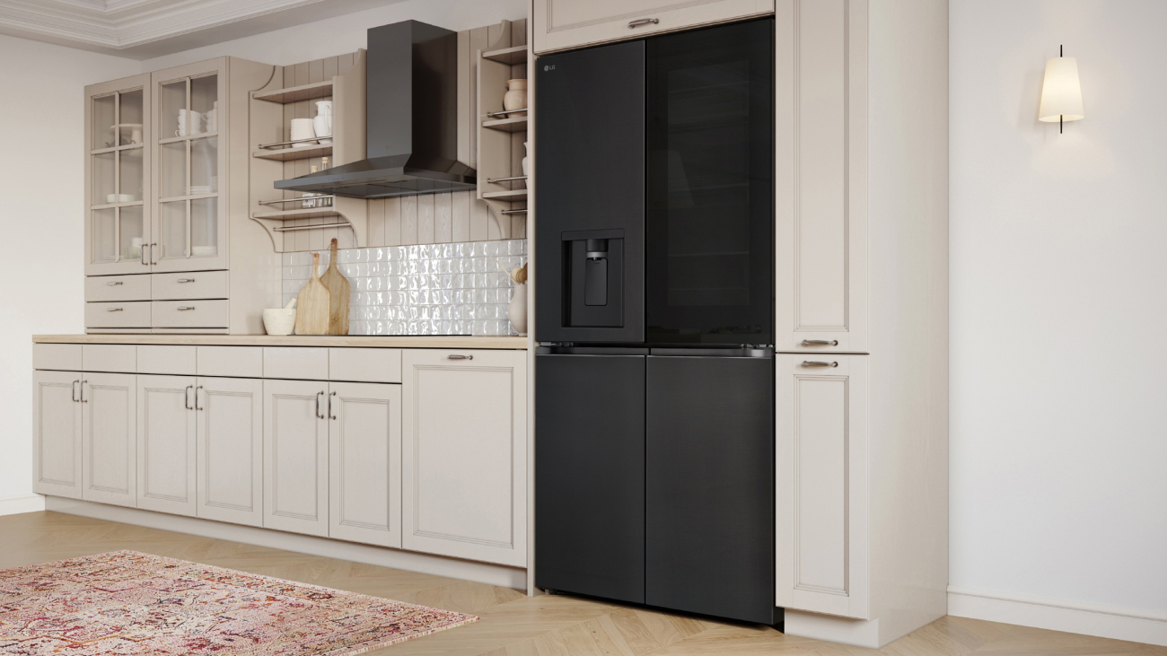 Image2-LG-New-French-door-refrigerator-2