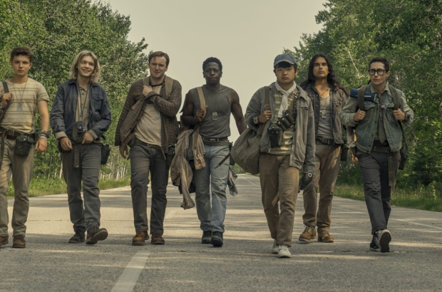 Garrett Wareing as Stebbins, Roman Griffin Davis as Curley, Charlie Plummer as Barkovitch, Cooper Hoffman as Garraty, David Jonsson as McVries, Ben Wang as Olson, Joshua Odjick as Parker, Jordan Gonzalez as Harkness, and Tut Nyuot as Baker in The Long Walk. Photo Credit: Murray Close/Lionsgate