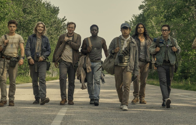 Garrett Wareing as Stebbins, Roman Griffin Davis as Curley, Charlie Plummer as Barkovitch, Cooper Hoffman as Garraty, David Jonsson as McVries, Ben Wang as Olson, Joshua Odjick as Parker, Jordan Gonzalez as Harkness, and Tut Nyuot as Baker in The Long Walk. Photo Credit: Murray Close/Lionsgate
