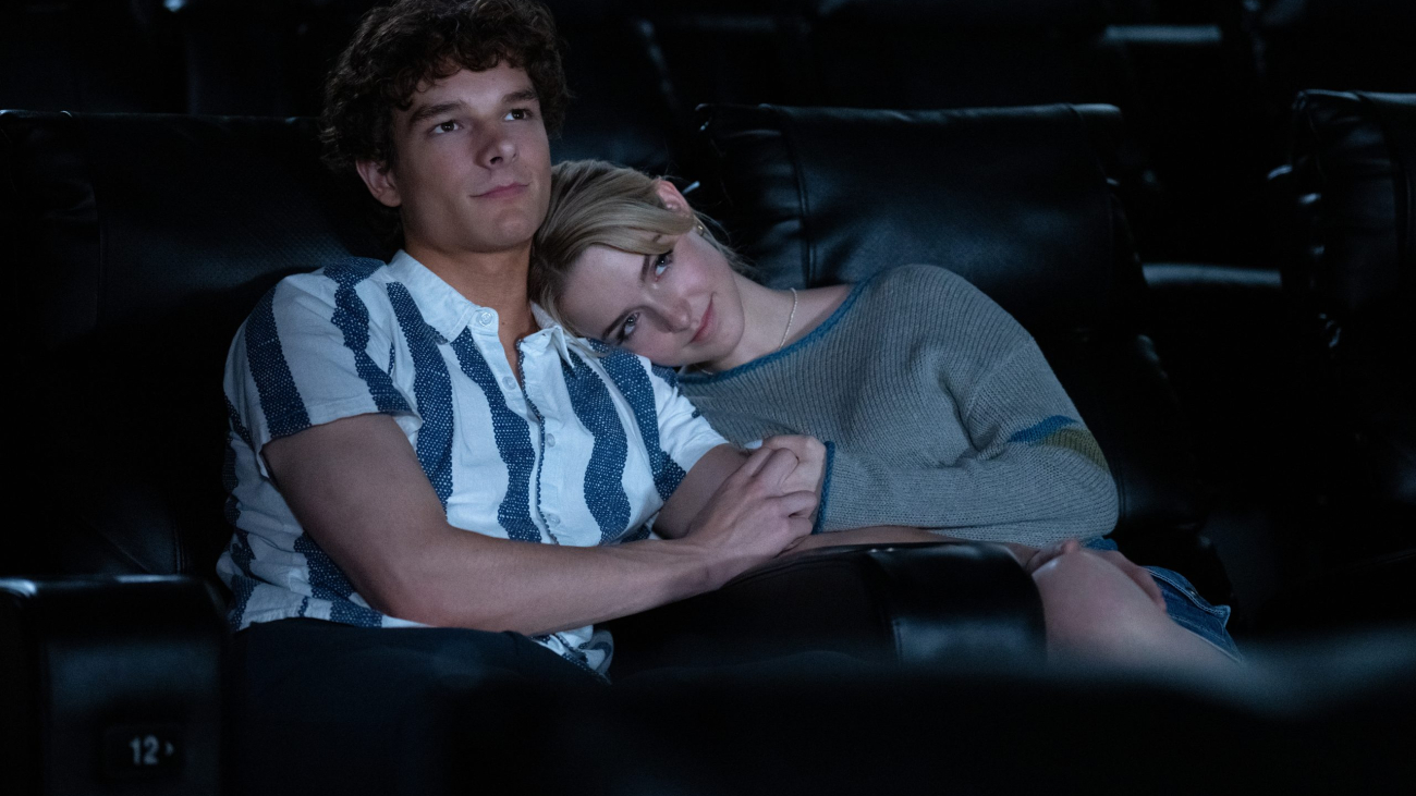 Mason Thames as “Miller” and McKenna Grace as “Clara” in Regretting You from Paramount Pictures.