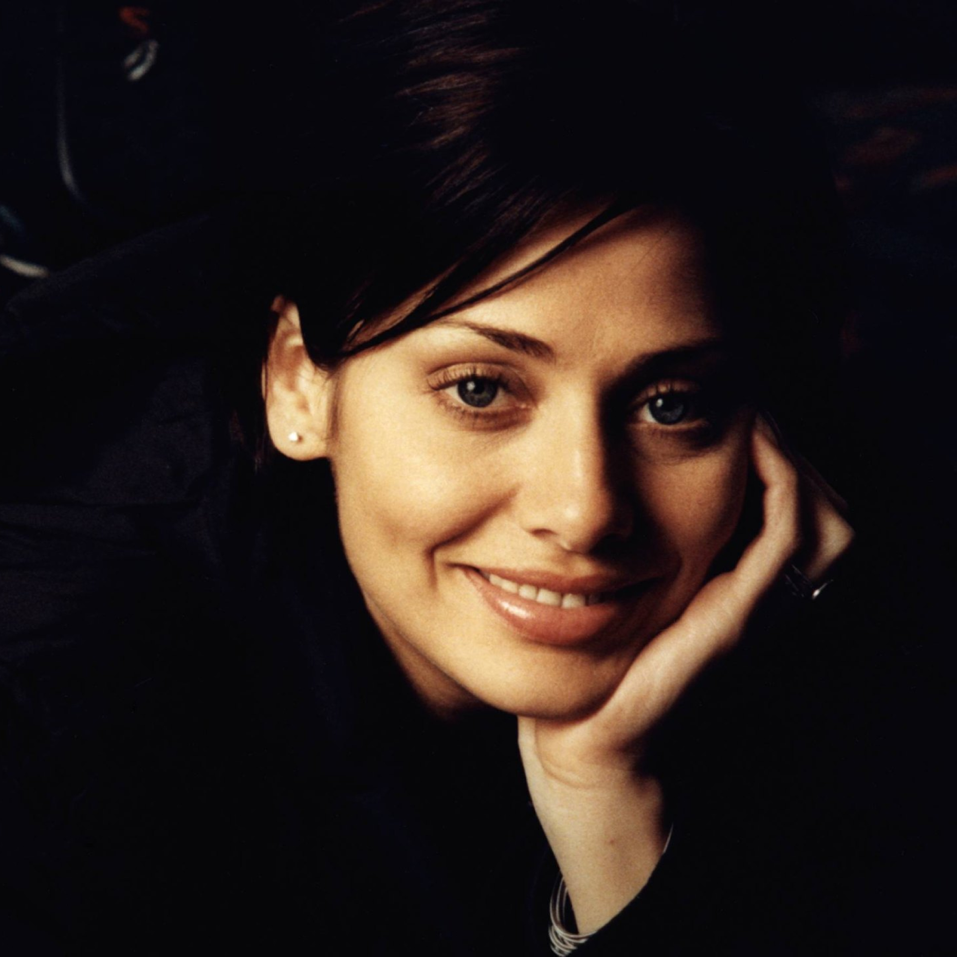 NETHERLANDS - JANUARY 26:  Photo of Natalie IMBRUGLIA  (Photo by Paul Bergen/Redferns)