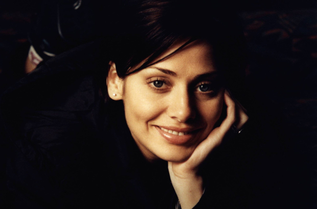 NETHERLANDS - JANUARY 26:  Photo of Natalie IMBRUGLIA  (Photo by Paul Bergen/Redferns)