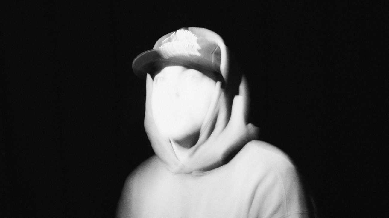 cara ajena - (Gabriel Robles)