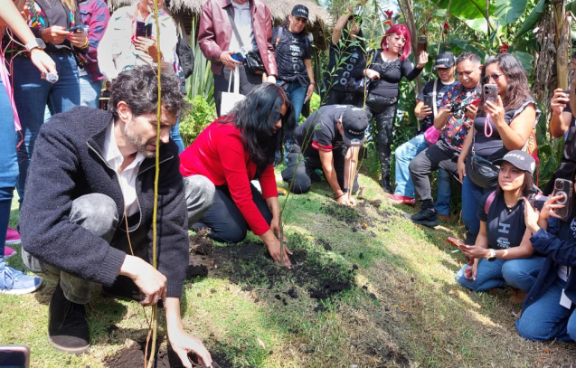BENNY IBARRA XOCHIMILCO RECORRIDO FOTO1