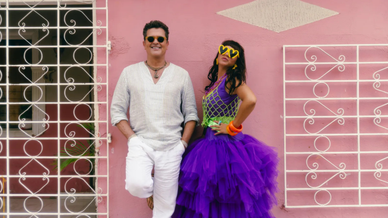 bomba-estereo-x-carlos-vives