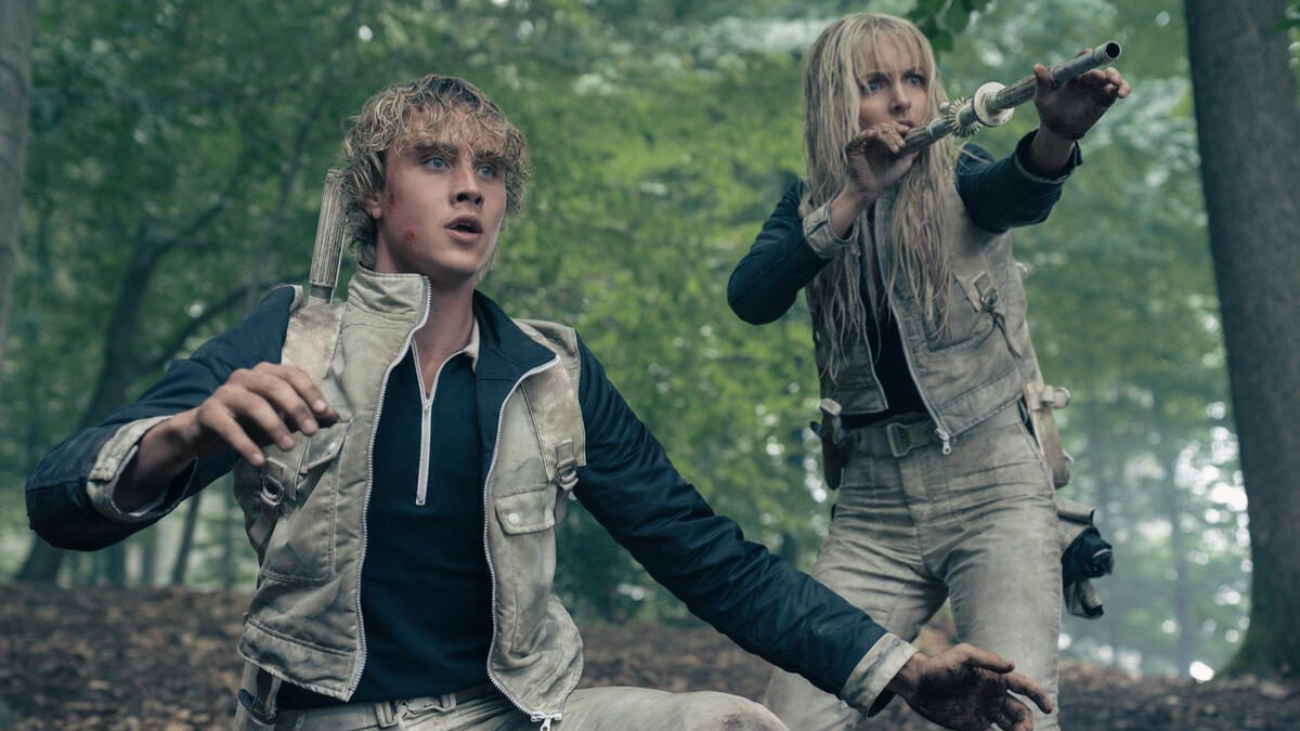 Joseph Zada as Haymitch Abernathy and McKenna Grace as Maysilee Donner in The Hunger Games: Sunrise on the Reaping. Photo Credit: Murray Close