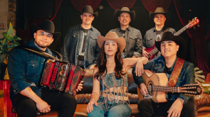 Sofi Saar_Grupo Costumbre (2)