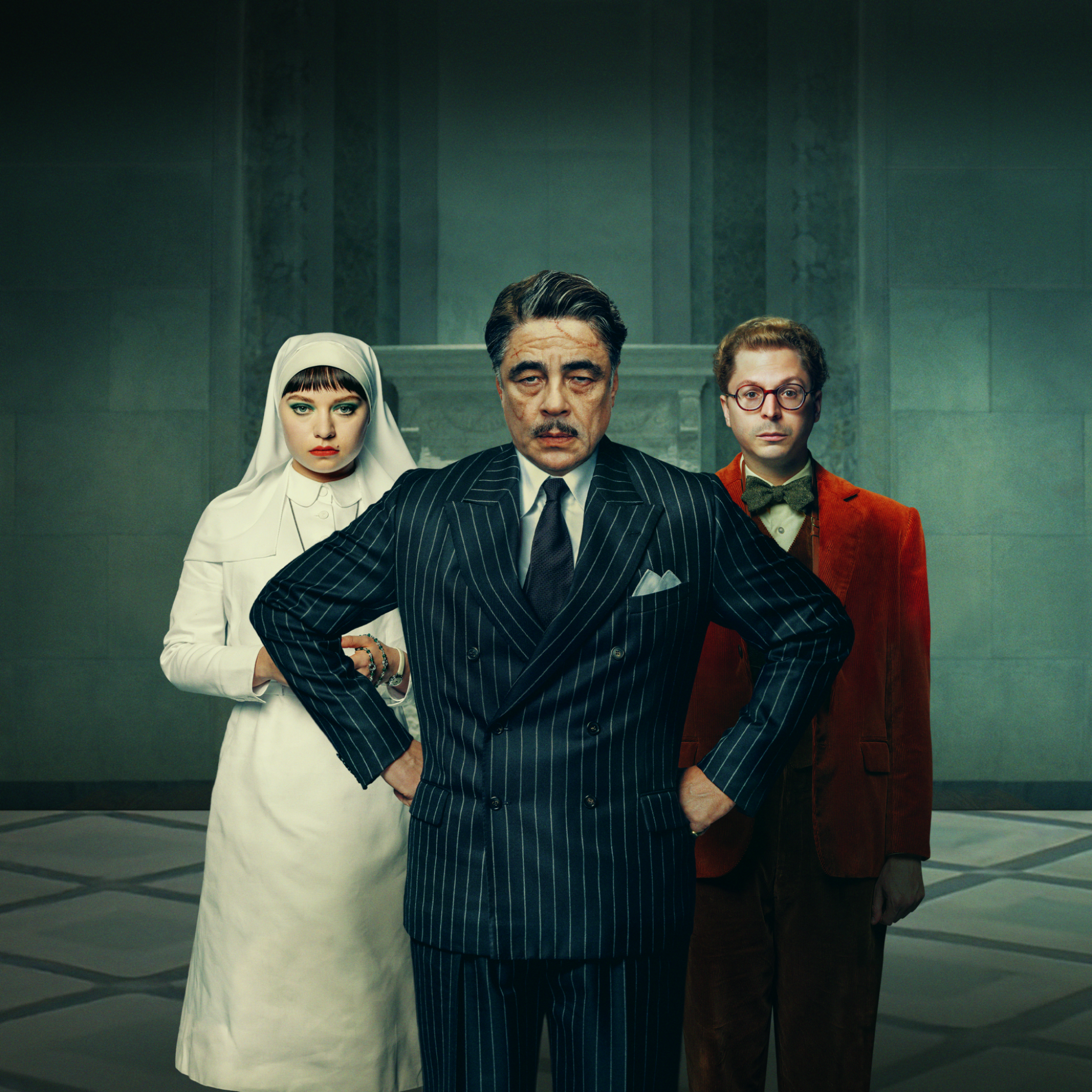 4320_3240_ThePhoenicianScheme_INTL_ENG_keyart_BackdropWide_DIGITAL_EST_UIG (1)