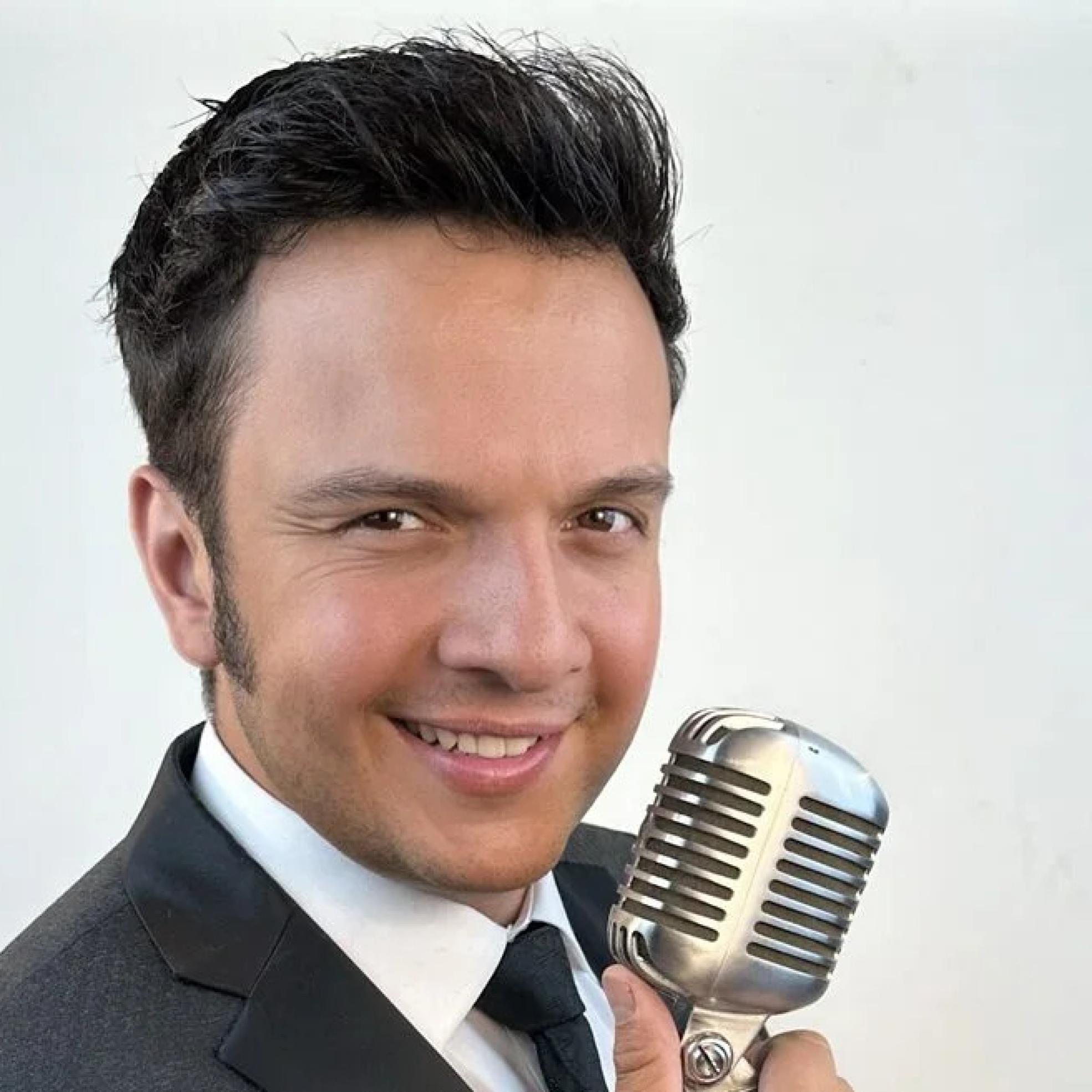 ERIC-VENTURA-FOTO3-BAJA-e1751046214952