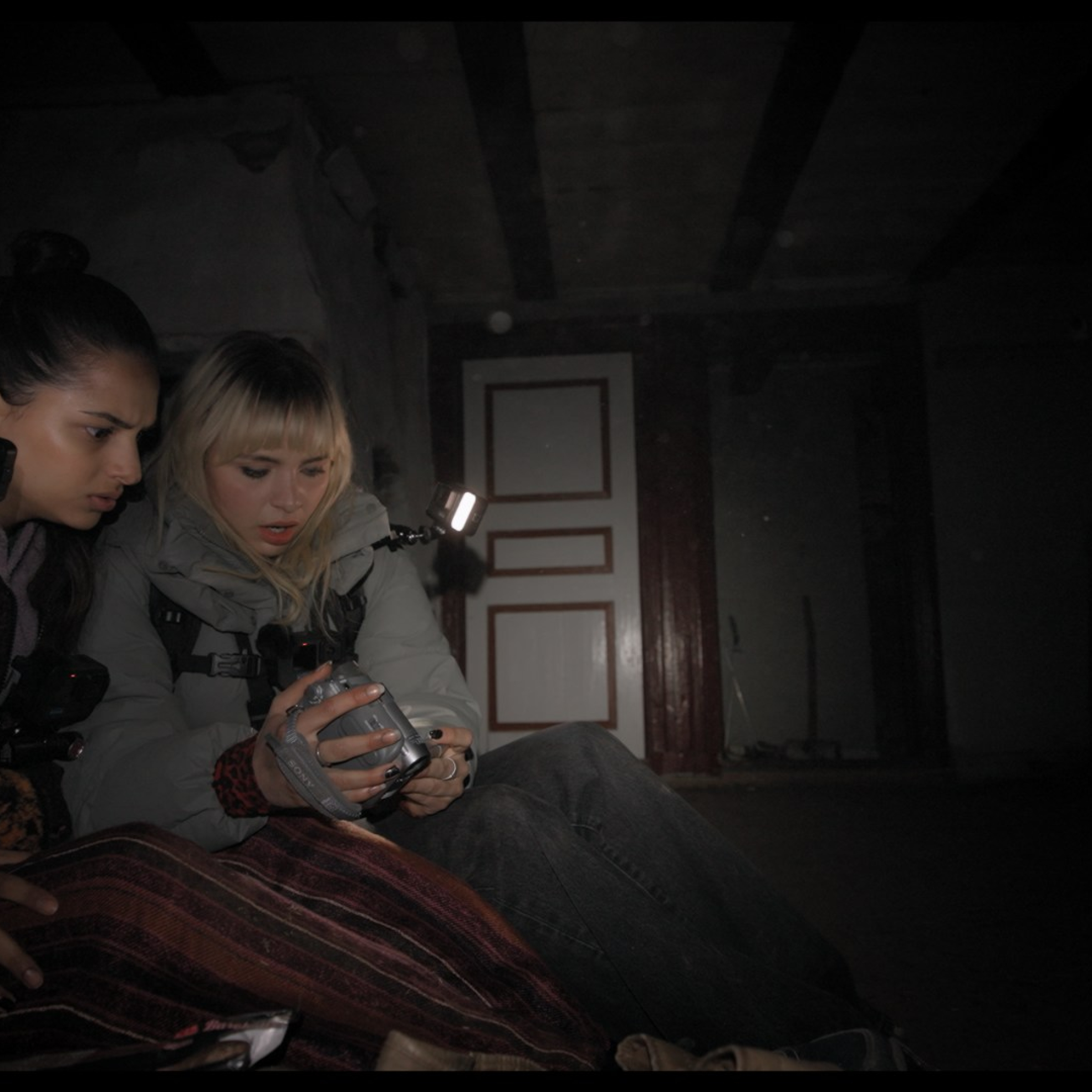 STREAMING PARANORMAL (4)