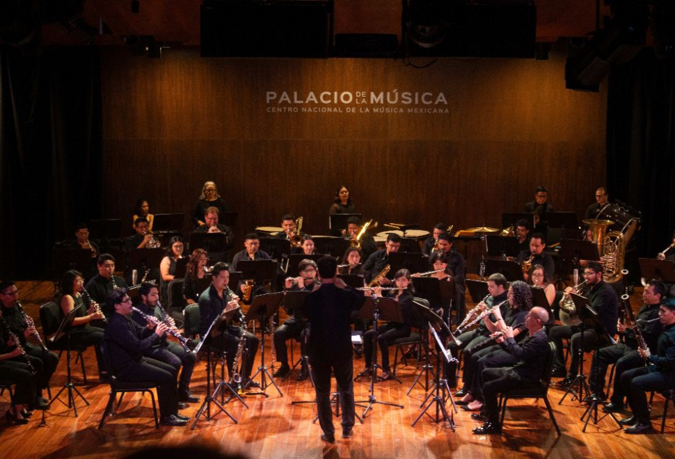 7f3292f5-66f3-7583-2a31-5a23d0f6eae2