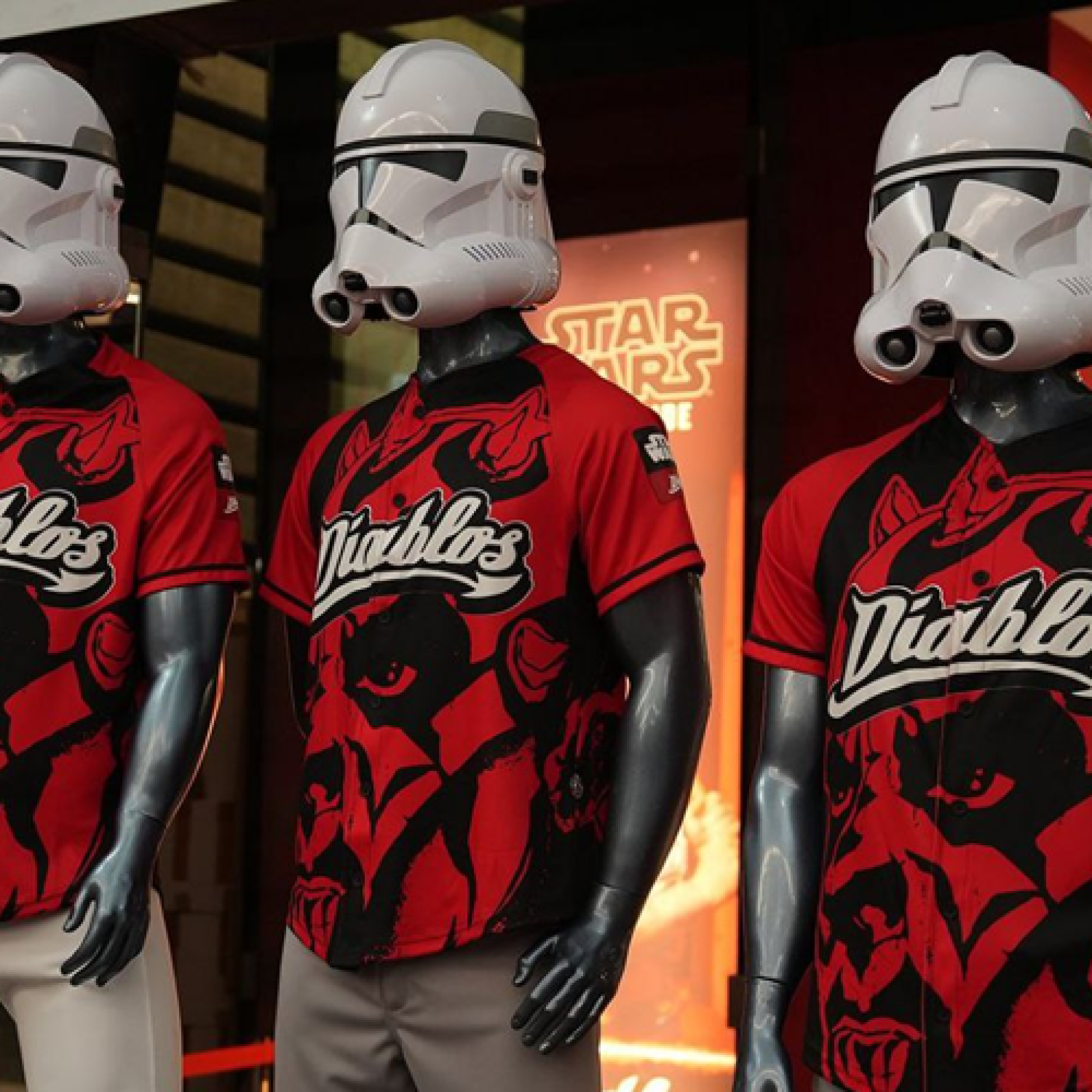 Diablos-Rojos-del-Mexico-Star-Wars