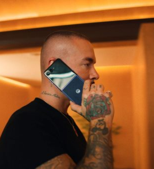 J-Balvin-Motorola-600x338