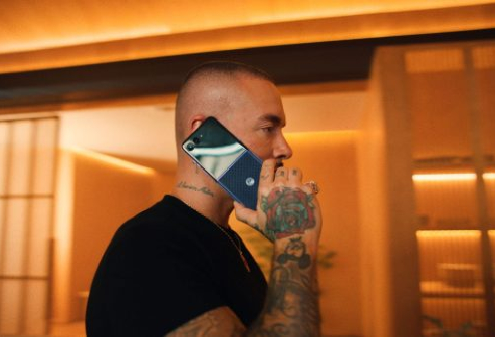 J-Balvin-Motorola-600x338