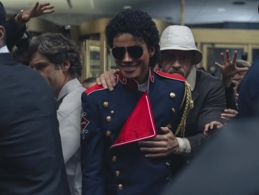 michael-jackson-be3ff2d9-focus-0-0-825-550