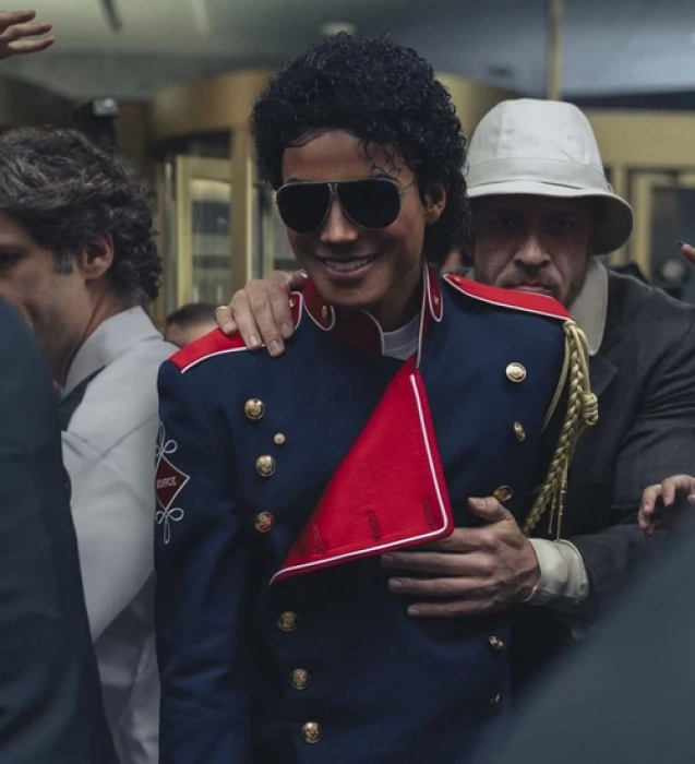 michael-jackson-be3ff2d9-focus-0-0-825-550