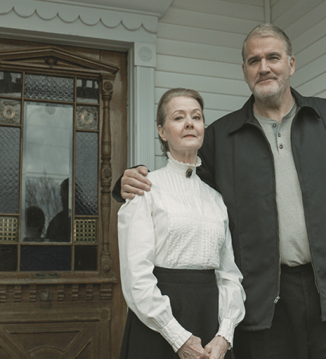 LifetimeMovies-UNA CASA UN SECRETO.jpg